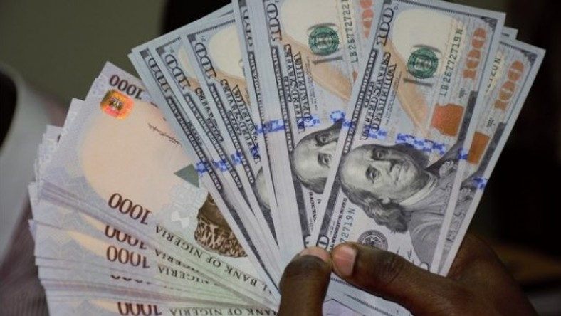 Naira closes at N664/$ at I&E window