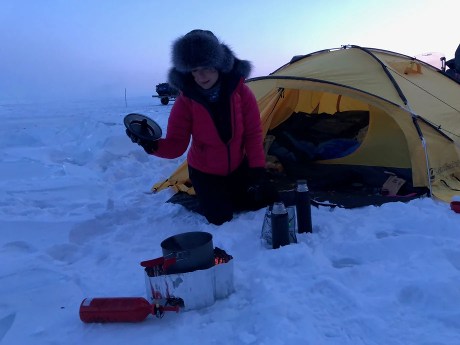 Beata Badzyńska w obozowisku podczas Ice Run 2018