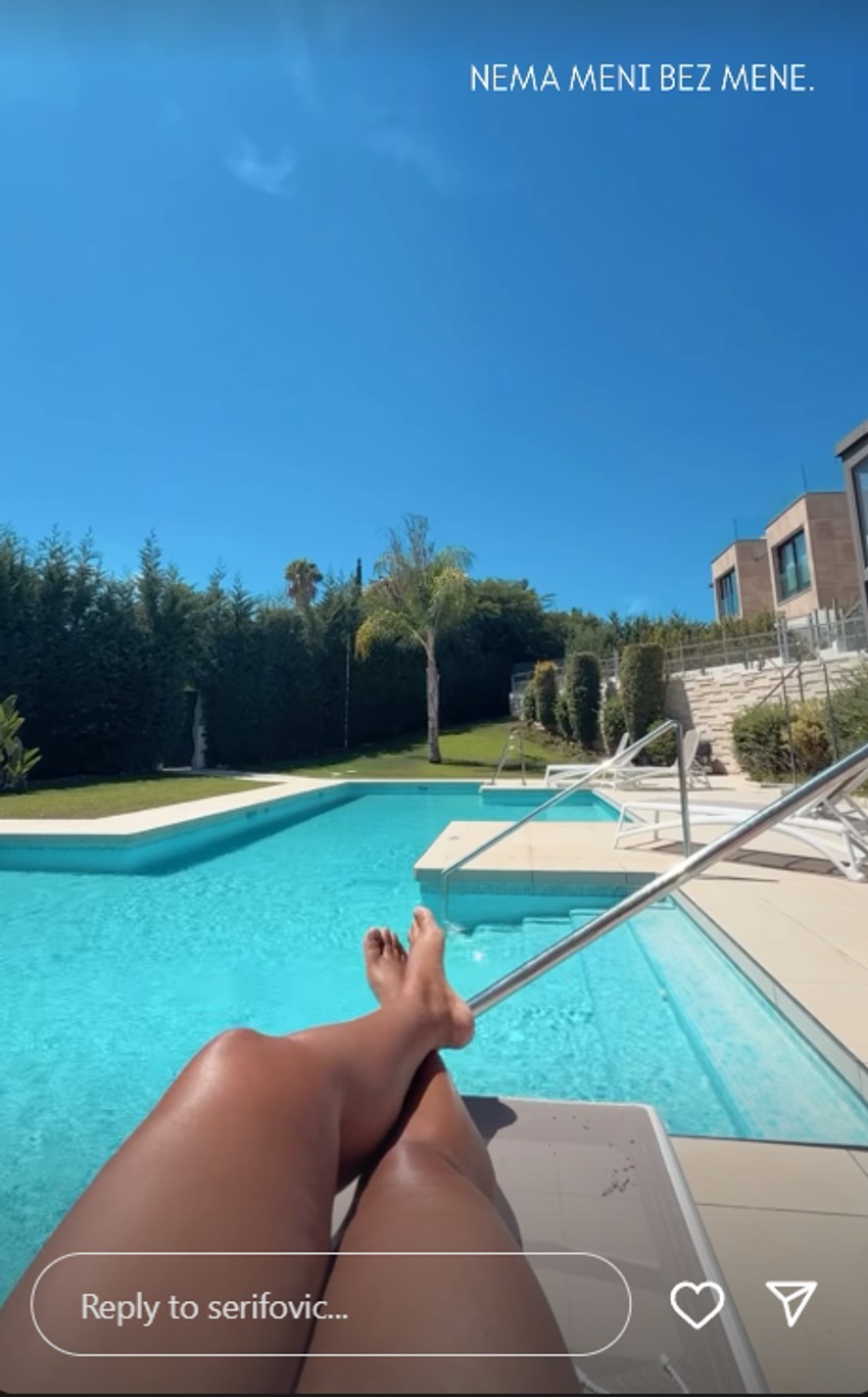 Marija Šerifović preplanula