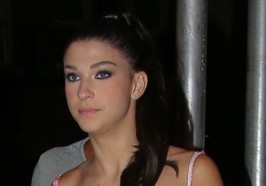 Fibi Adel Gejts