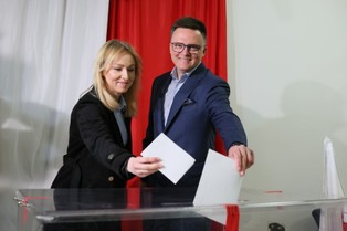 Wybory prezydenckie 2025: Szymon Hołownia przekazał poparcie jednemu z kandydatów