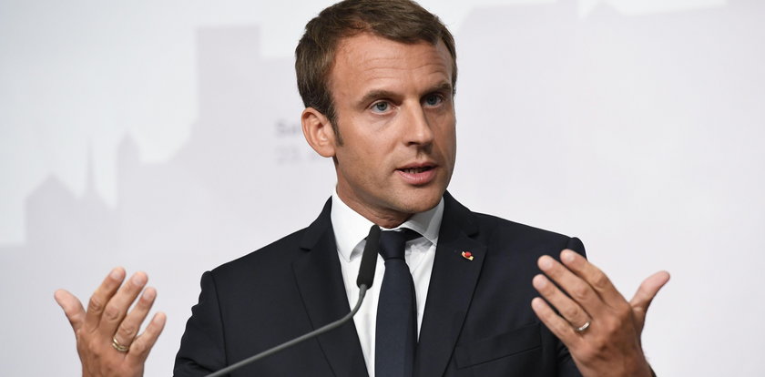 Macron w trzy miesiące wydał 26 tys. euro na makijaż