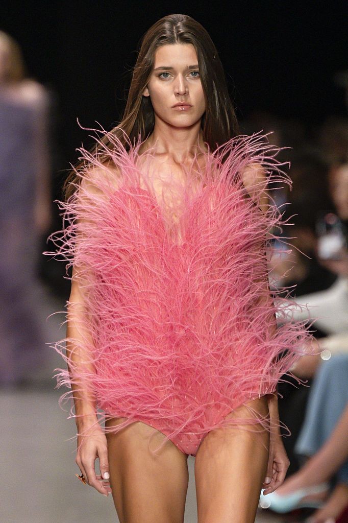 A 'Fevver' elnevezésű, növényi alapú innovatív anyag a valódi tollak fenntartható alternatívája