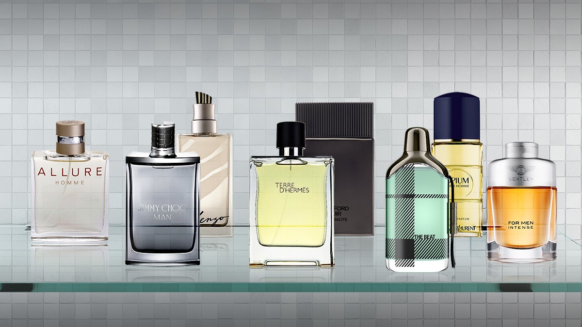 Мужской парфюм топ. Топ летних ароматов для женщин. Лучшие мужские парфюмы на лето. Шанель саваж мужские духи. Топовая туалетная вода для мужчин.