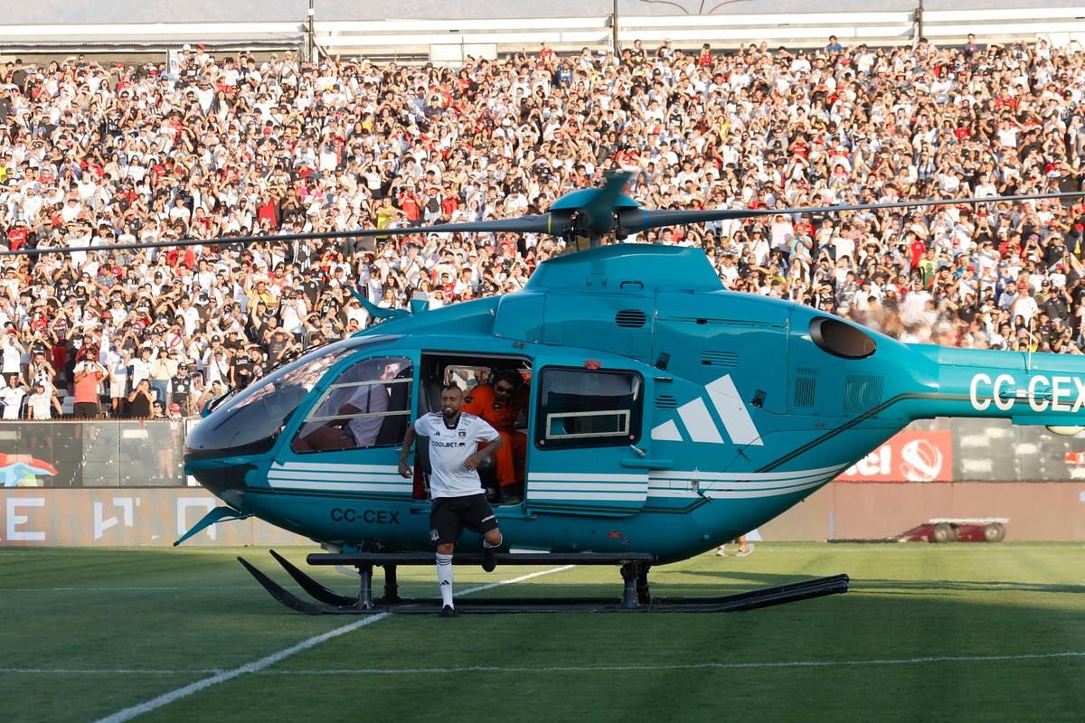 Arturo Vidal został przywitany po królewsku podczas prezentacji po powrocie do klubu Colo-Colo