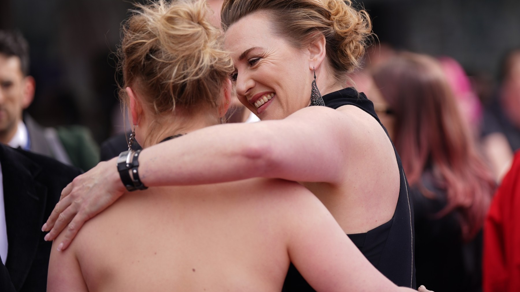 Kate Winslet and Mia Threapleton, Bafta Television Awards 2023 v Royal Festival Hall, Londýn. 14. máj, 2023