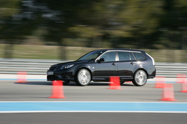 Kombi również osiąga 'stówę' zanim doliczysz do sześciu