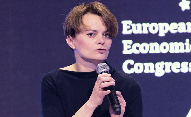 Minister przedsiębiorczości i technologii Jadwiga Emilewicz