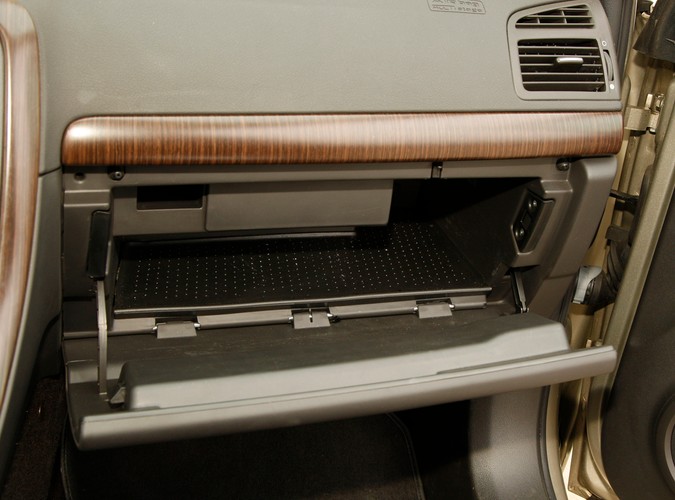 Croma to powrót Fiata do ligi passata i mondeo, w której notabene nigdy nie udało się zabłysnąć producentowi znanemu z fenomenalnych aut miejskich. Niestety i w tym przypadku włoska koncepcja limuzyny nie przypadła do gustu klientom. Sprawdzamy, w czym tkwi problem...