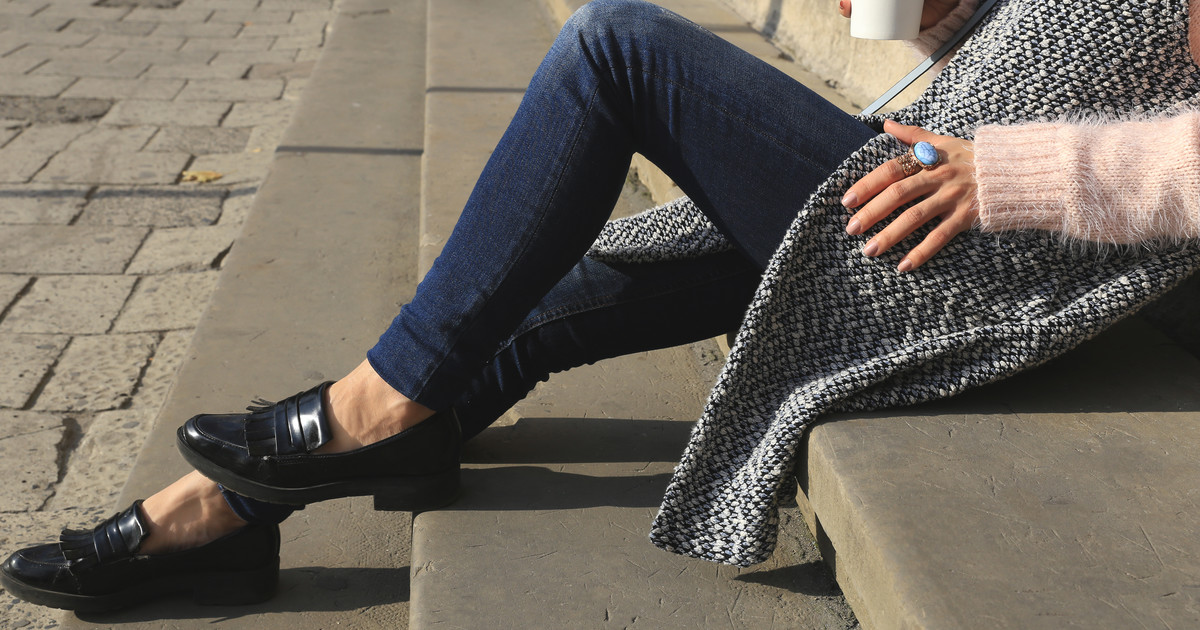 Damskie mokasyny – wygodne i eleganckie buty na wczesną jesień - Moda