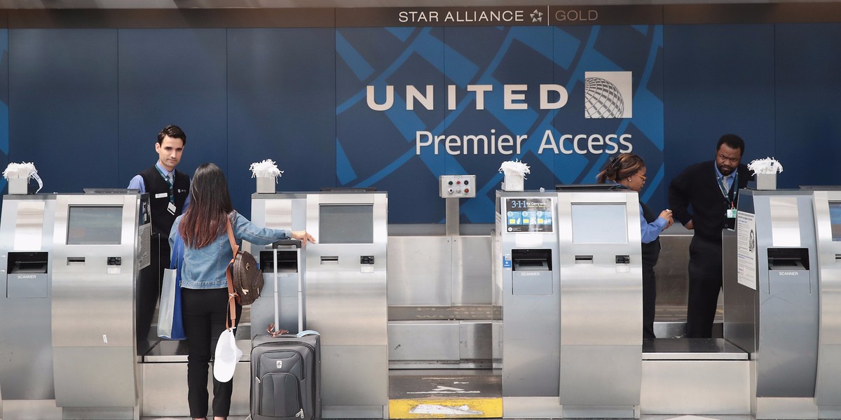 JPMorgan Chase and United are unveiling a new travel-rewards credit card — with a twist