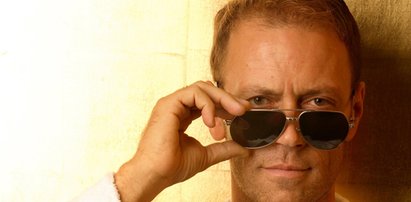 Najsłynniejszy gwiazdor filmów dla dorosłych modlił się o śmierć. Serial o Rocco Siffredim już na Netfliksie