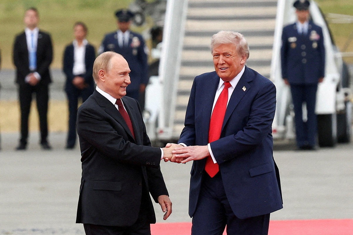 Rozmowy Trumpa i Putina zakończyły nagle. Ekspert: muszą osiągnąć porozumienie do tej daty