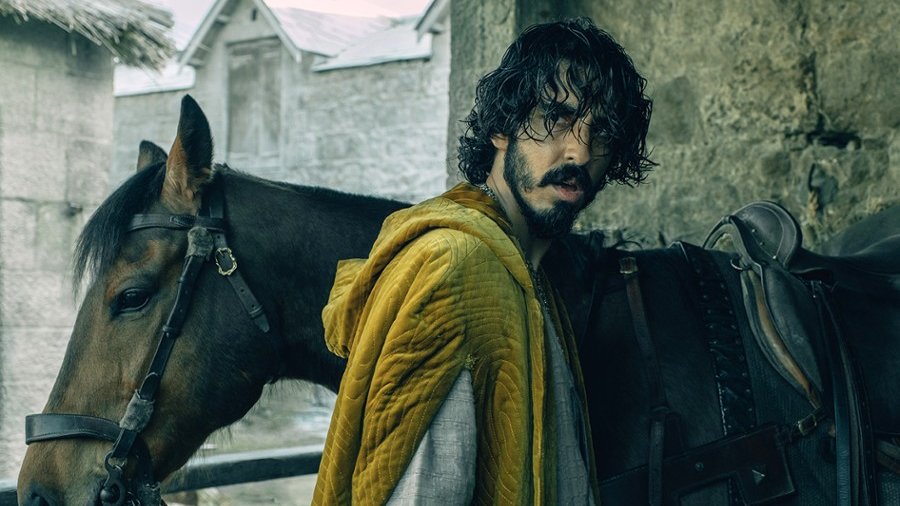 Dev Patel jako Gawain w filmie "Zielony rycerz. Green Knight"