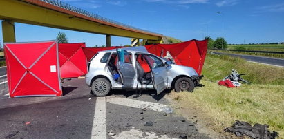 Tragedia na drodze pod Oleśnicą. Dwie osoby zginęły na miejscu, dwoje dzieci w szpitalu
