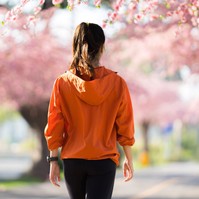 Ez a japán gyaloglási trend meghosszabbíthatja az életet – kár, hogy sokak szerint idegesítő