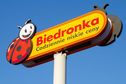 Biedronka planuje zwolnienia grupowe. Wiadomo, kogo obejmą