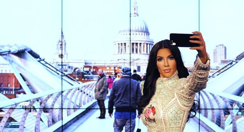 First selfie wax figure in Kim K's likeness at Madam Tussauds'