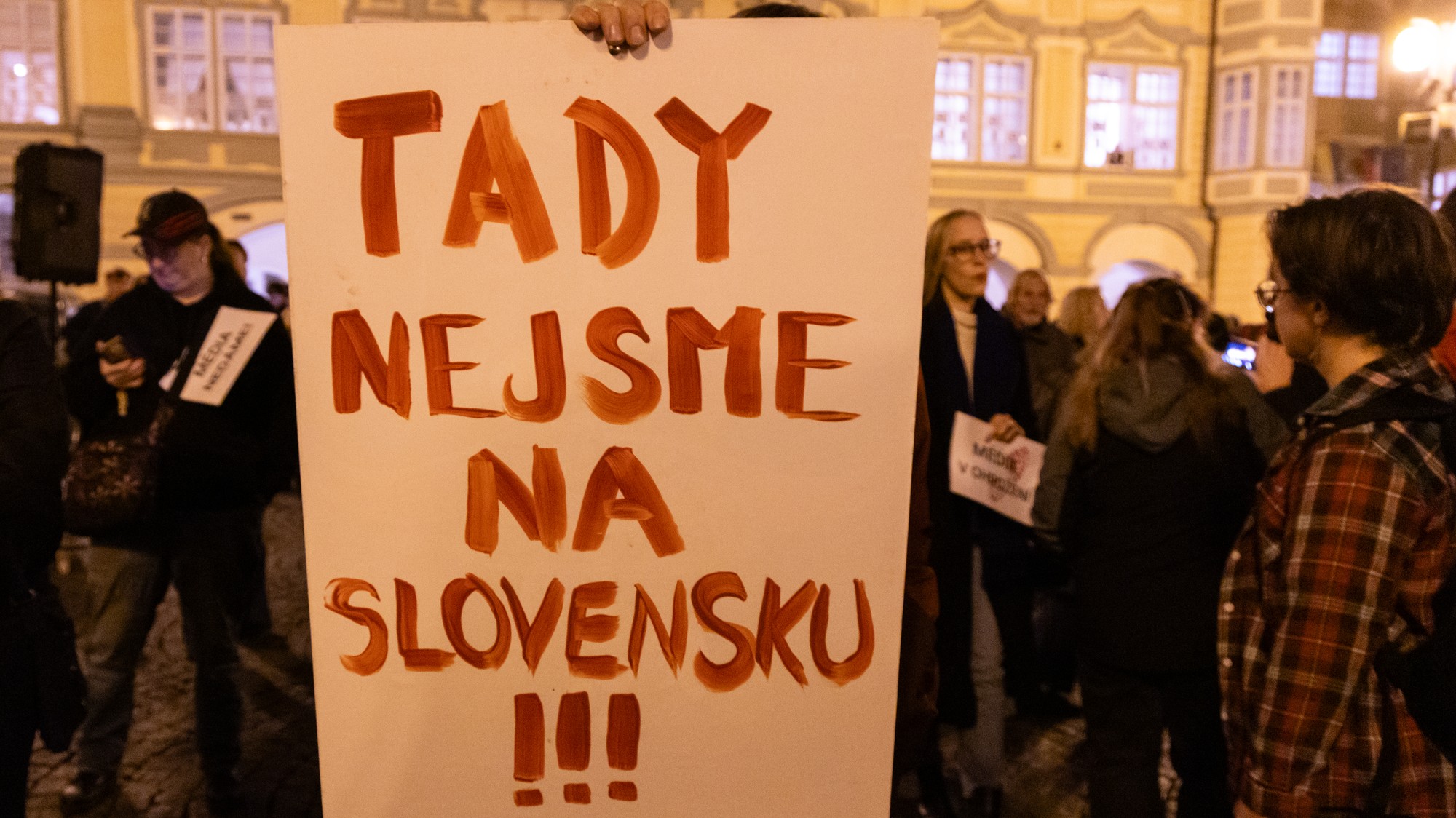 Protesty v Prahe proti zrušeniu koncesionárskych poplatkov