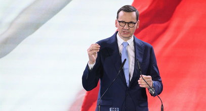 Rząd złożył dymisję, ale i tak będzie dalej rządzić. Na te decyzje Polacy czekają