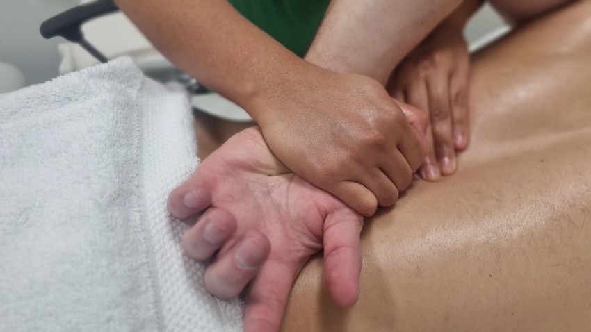 Indonežanka došla  sa Balija u Čačak