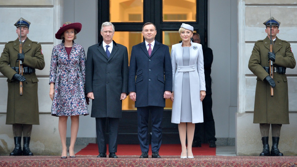 Król Filip i królowa Matylda w Polsce. Od ceremonii powitania Króla Filipa i królowej Matyldy na dziedzińcu Pałacu Prezydenckiego rozpoczęła się dziś przed południem wizyta w Polsce władcy Belgów. Król Filip i Królowa Matylda spędzą w Polsce trzy dni.