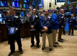 Plotki, instynkty, maszyny, czyli skąd się bierze giełdowa panika