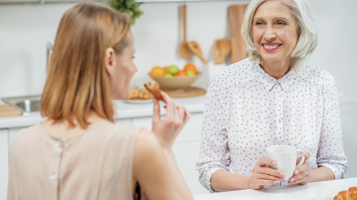 Posle svakog ručka kod svekrve, bilo joj je muka, a onda je na prevaru saznala JEZIVU ISTINU: Kada je rekla mužu šta se dešava, usledio je ŠOK