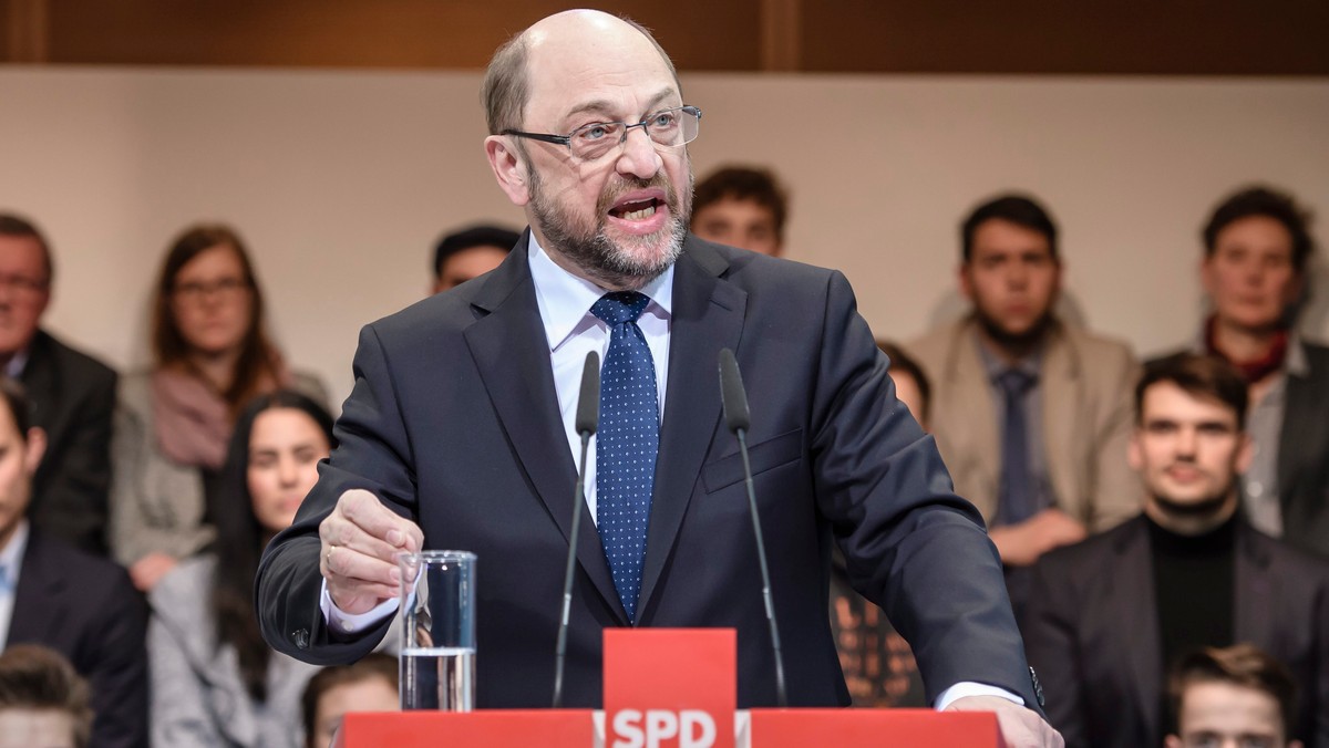 Kandydat SPD na kanclerza Niemiec Martin Schulz zadeklarował gotowość do konstruktywnej współpracy z Rosją, zastrzegając, że warunkiem zniesienia sankcji wobec Moskwy jest realizacja porozumienia z Mińska w sprawie Ukrainy.