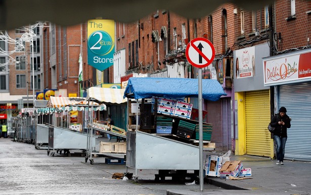 Stragany na Moore Street w Dublinie