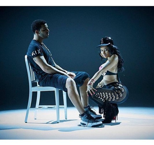 Nicki Minaj i Drake w klipie do kawałka 'Anaconda'