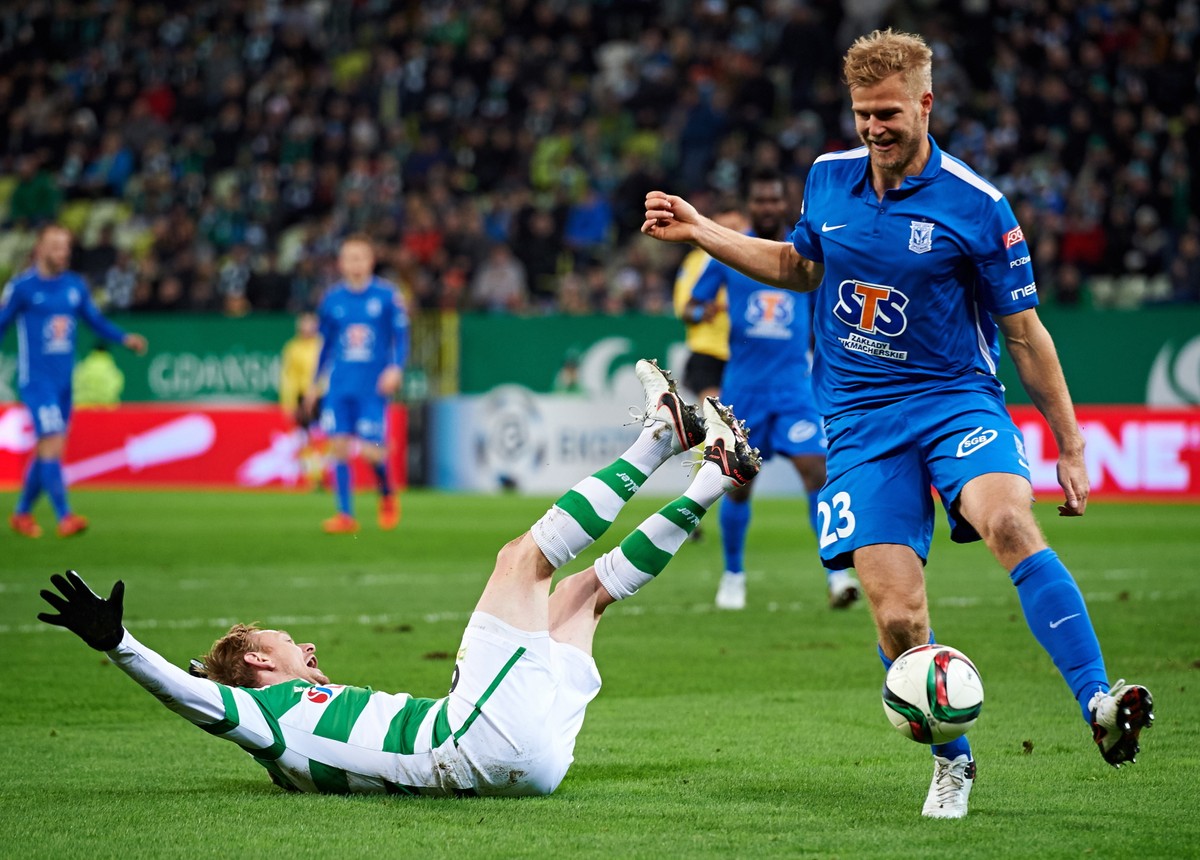 Ekstraklasa: Czwarta z rzędu porażka Lechii. Lech wygrał w Gdańsku