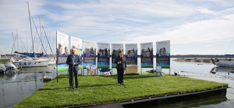 Mucha odpowiada Szydło: Nuda i brak konkretów. PiS chce nam zafundować zieloną wyspę z dykty