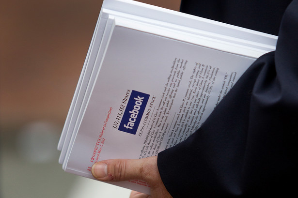 Firma Leader Technologies w 2008 roku pozwała Facebooka do sądu domagając się finansowej rekompensaty za wykorzystywanie jej wynalazku bez zgody.