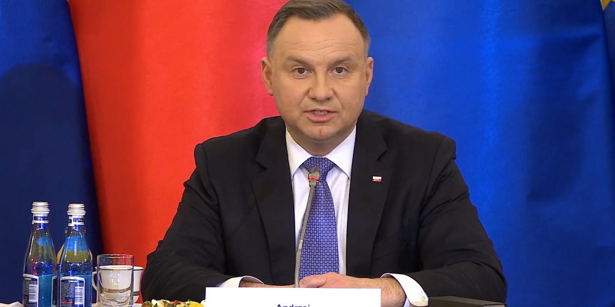 Prezydent Andrzej Duda podpisał ustawę nakładającą embargo na sprowadzanie do Polski rosyjskiego węgla.