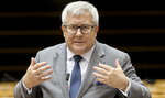 Ryszard Czarnecki musi oddać 100 tys. euro. Koledzy oferują wsparcie