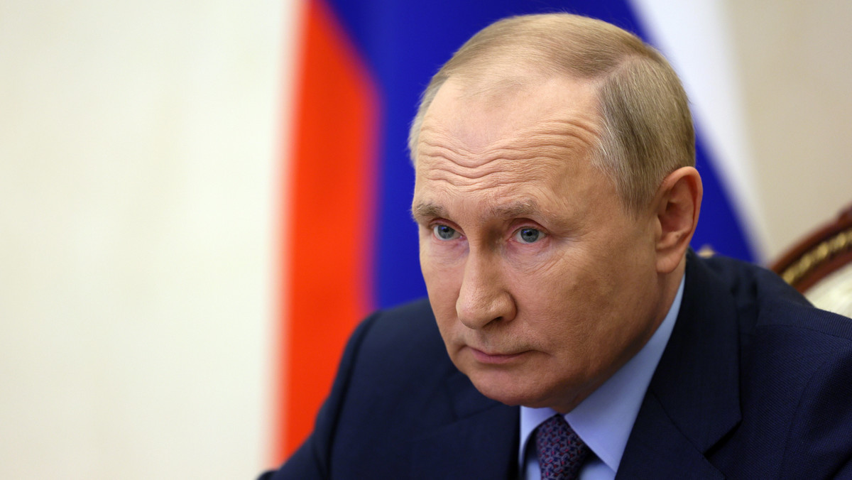 Grupa rosyjskich radnych chce oskarżyć Putina o zdradę stanu