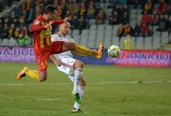 Ekstraklasa: Debiut trenera Śląska Rumaka w Kielcach. Legia zagra z Cracovią