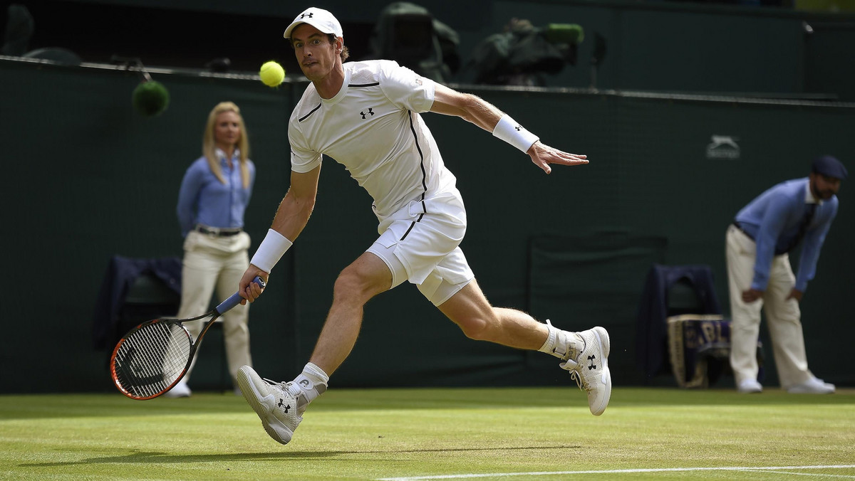 Po odpadnięciu Novaka Djokovicia wydaje się, że tylko kataklizm mógłby zabrać Szkotowi drugi tytuł na Wimbledonie. Andy Murray mógł spotkać się w finale z Serbem. - On jest gotowy, aby wygrać w tym roku - uważa były brytyjski tenisista, a obecnie ekspert Andrew Castle.
