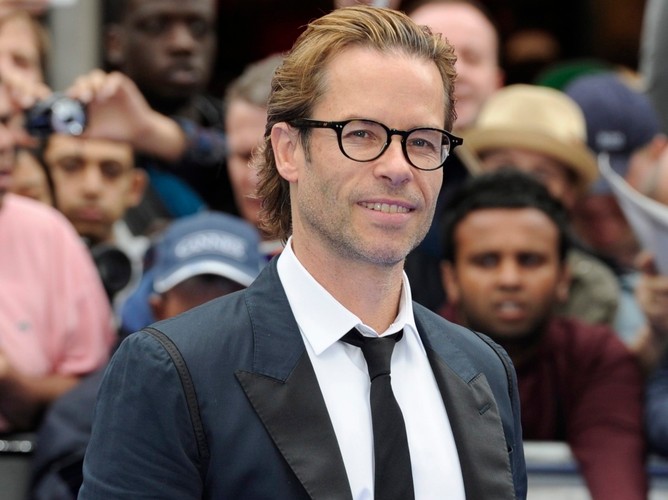 Guy Pearce na premierze 'Prometeusza'