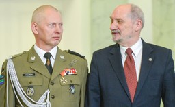 Gen. Różański: W moim odczuciu minister Macierewicz nie darzył mnie zaufaniem