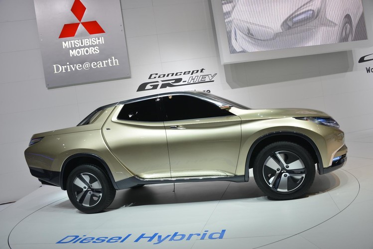 Mitsubishi concept GR-HEV