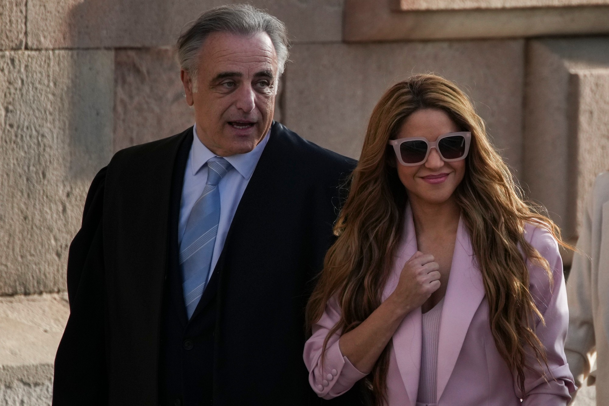 Kolumbijská speváčka Shakira pred súdom v Barcelone 20. novembra 2023.