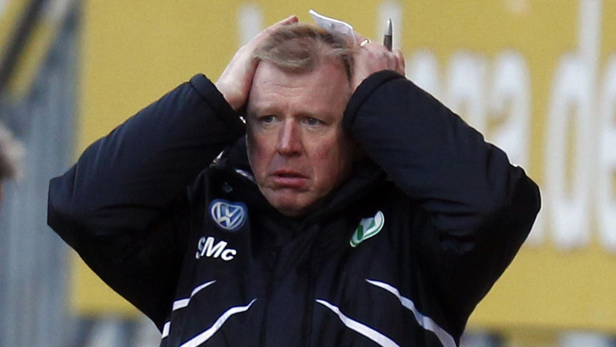 Steve McClaren nie jest już trenerem VfL Wolfsburg. Angielski szkoleniowiec został w poniedziałek zwolniony przez władze klubu z powodu niezadowalających wyników drużyny.