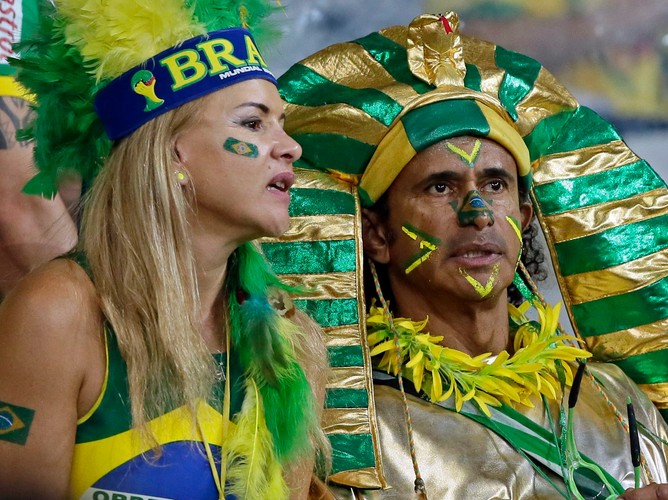 Żałoba i czarna rozpacz w Brazylii. Euforia Niemców