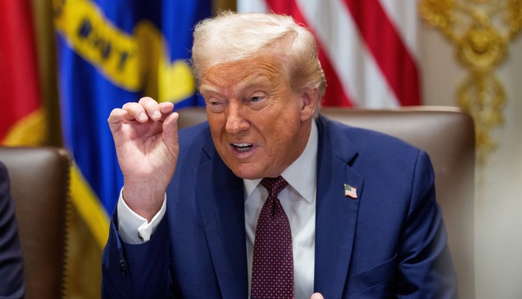 Trump: Ocaliłem świat przed trzecią wojną światową. Zełenski też nie jest niewinny