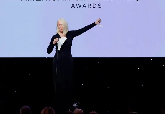 Helen Mirren odebrała nagrodę i podarła kartkę z przemówieniem. Wymowny gest