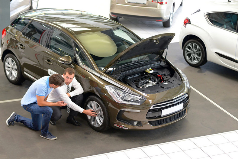 Kłopoty z gwarancją na nowe auto