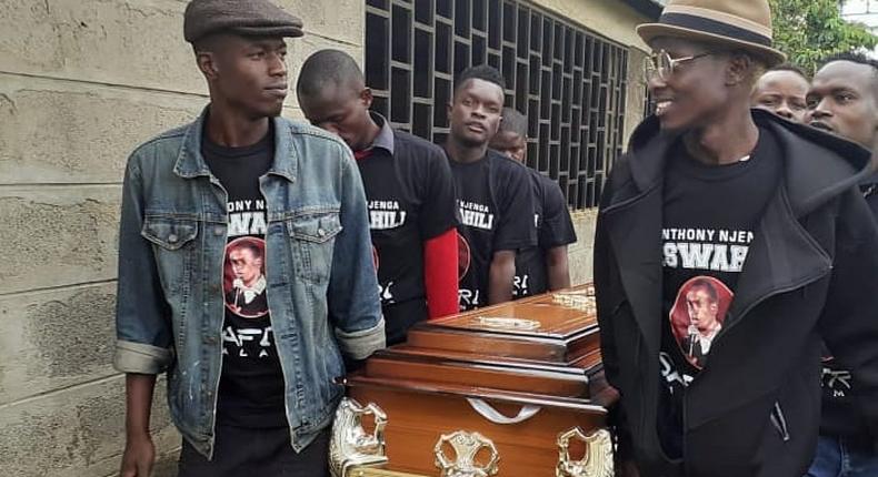 The late Churchill show comedian Njenga Mswahili laid to rest at Lang’ata cemetery (Photos)