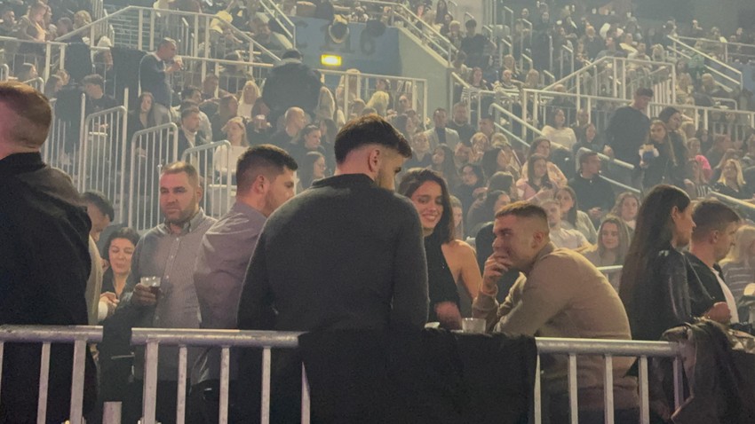 Ćerka Saše Matića na koncertu